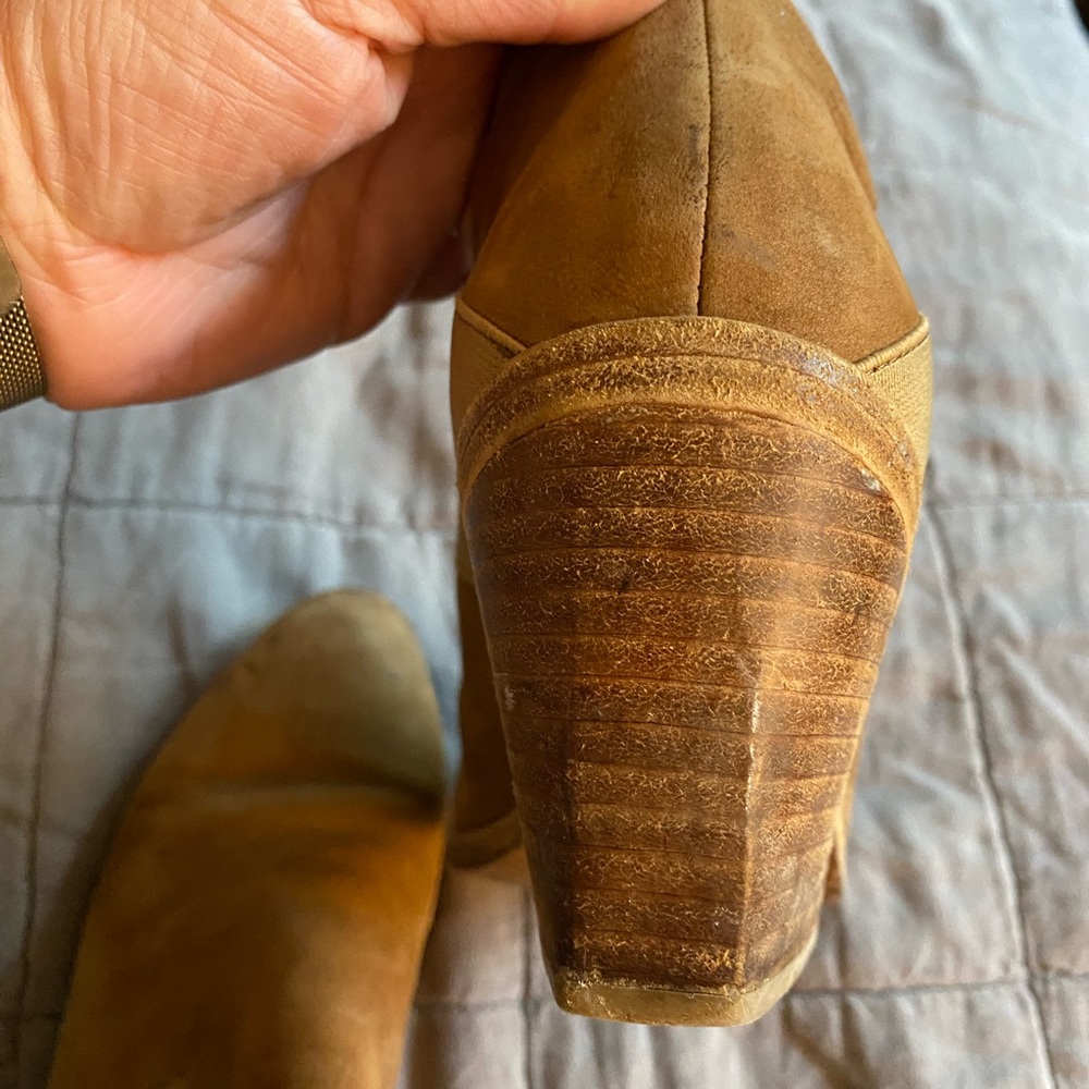 Eileen Fisher Even Nubuck Ankle Boots - Picture 8 of 9